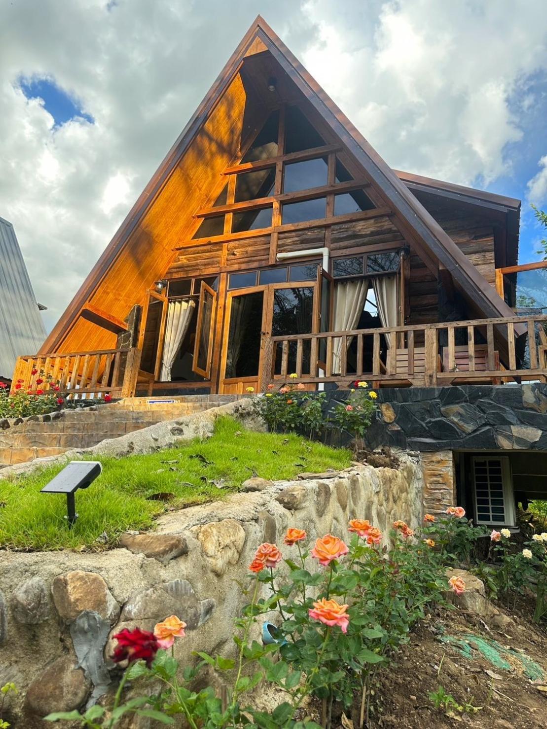 Ban Kaew Mo Ra Glamping & Restaurant Hotell Pang Mapha Eksteriør bilde