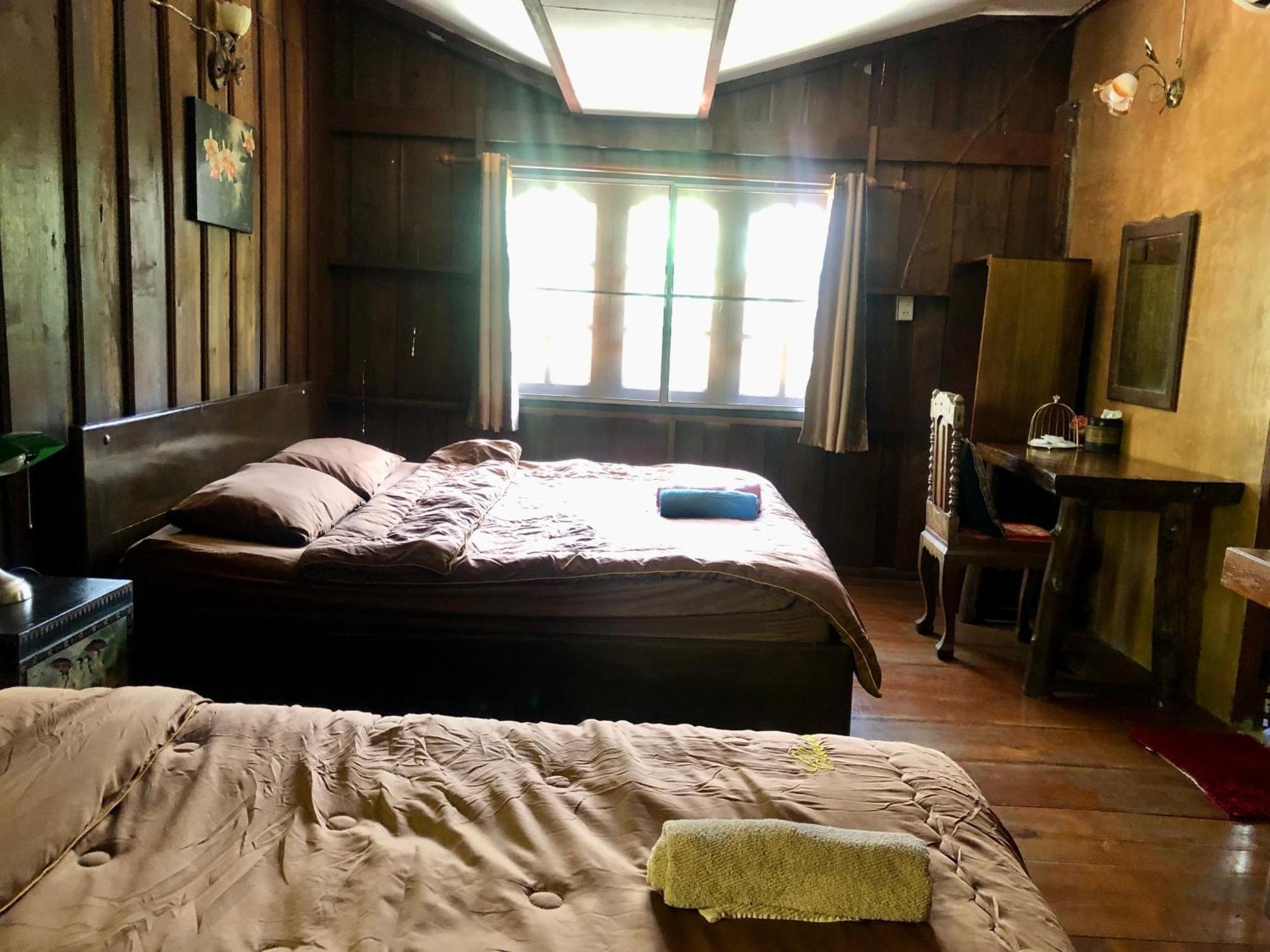 Ban Kaew Mo Ra Glamping & Restaurant Hotell Pang Mapha Eksteriør bilde