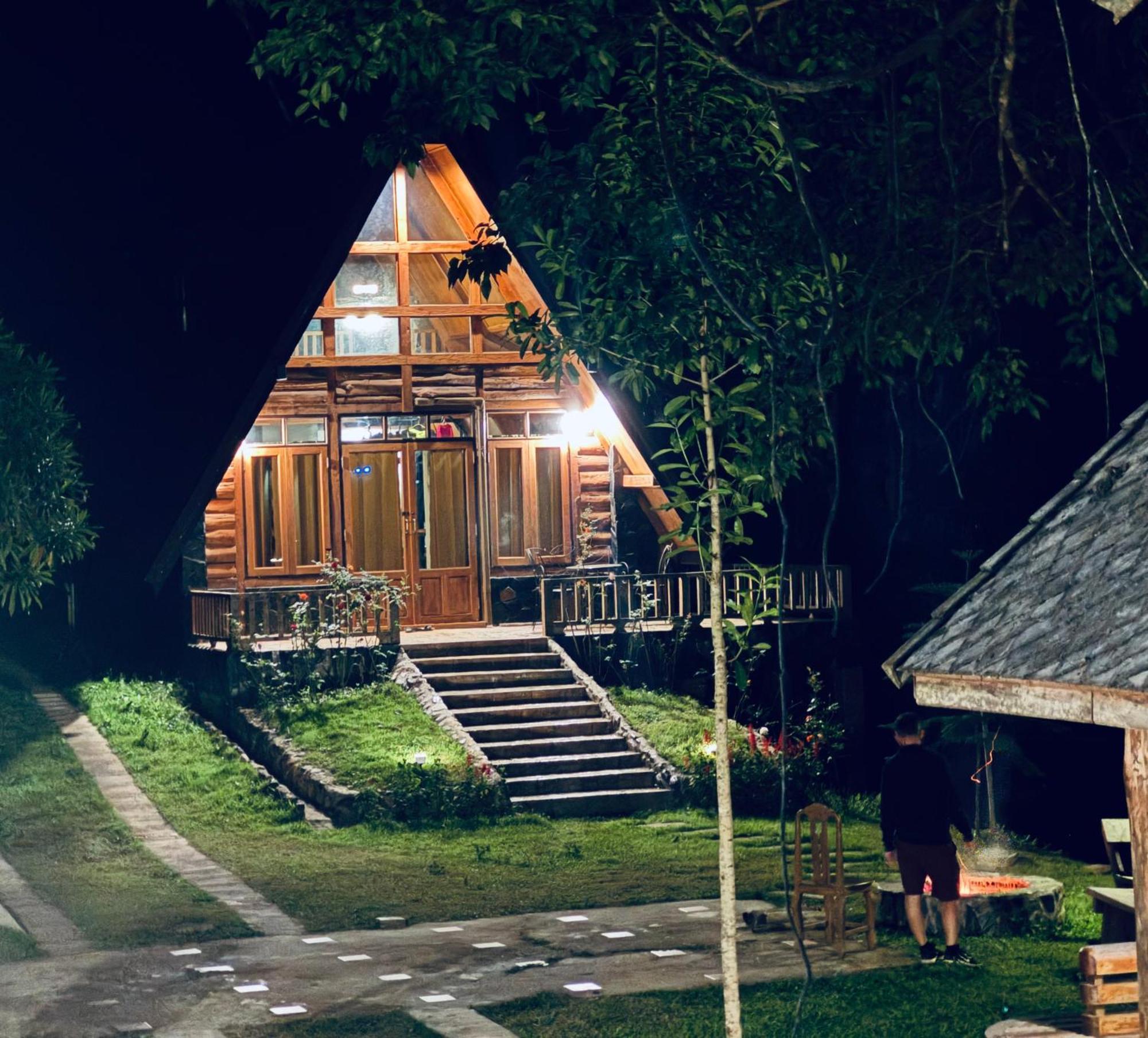 Ban Kaew Mo Ra Glamping & Restaurant Hotell Pang Mapha Eksteriør bilde