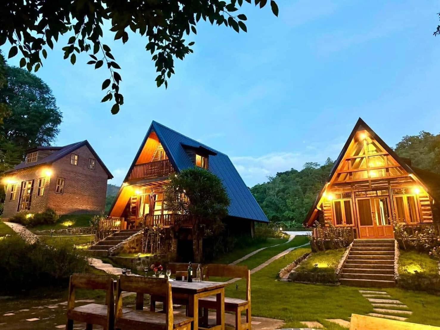Ban Kaew Mo Ra Glamping & Restaurant Hotell Pang Mapha Eksteriør bilde
